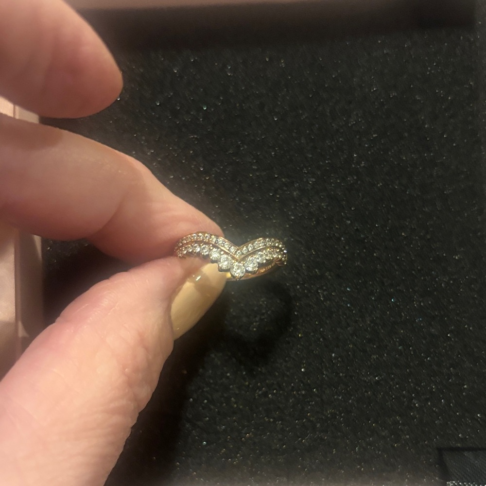 Pandora Silver Tiara Ring with Sparkling Crystals